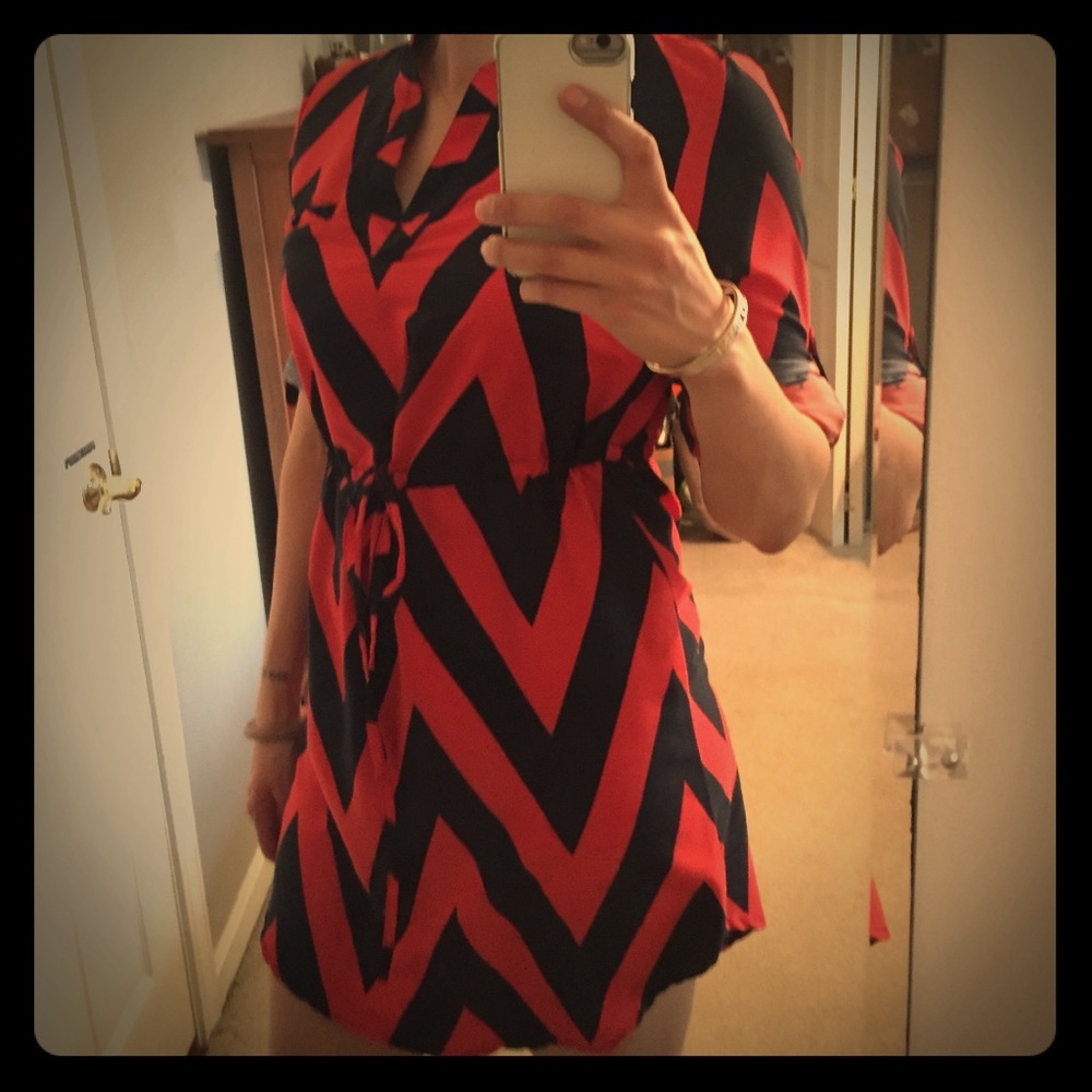 Long sleeve mini dress - blue and orange chevron